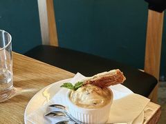-羽深肉铺 Steak & Wine