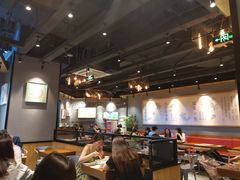 大堂-渝是乎川渝小炒(新世界百货望京店)