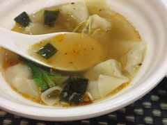 -山明水秀大饭店