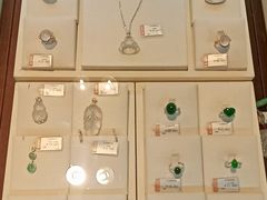 -品真阁华夏典当行(四通桥店)