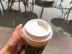 -星巴克(湖州凤凰时代广场店)