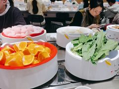 -龍歌自助小火锅(市北CBD万达店)