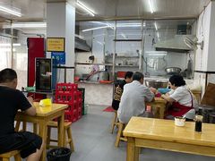 大堂-牛味十足传统美食(凤凰西街店)