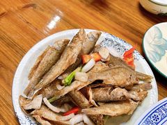 -芦茨金富饭庄·25年老字号·专做稻草鸡