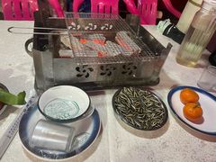 -海盗船. 龙虾烧烤. 酒馆