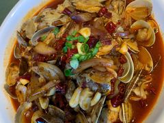 -赶海部落海鲜城(海阳路店)