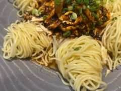 鸡丝冷面-渝信川菜(南滨店)