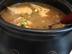 -香山湖家家宴(中山陵店)