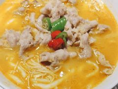 -小河村•南京鱼鲜乡土家常菜(油坊桥店)