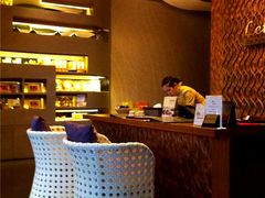 -Let’s Relax Spa(Terminal 21 Asok)