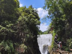 -华蓥山天意谷景区