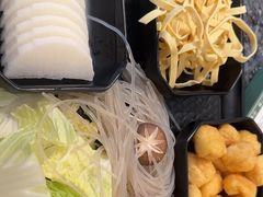-一席地·本地鸡窝·杭帮鸡火锅(萧山银隆百货店)