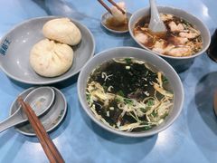 -天天锅贴王(迎凤街店)