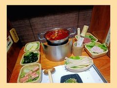 -独食火锅·半米屋台(直营总店)