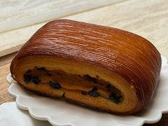 -VERIE BAKEHOUSE