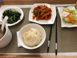 -海豚湾高端月子会所(黄浦店)