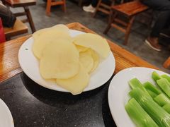 -冯记香辣兔火锅(茶店子总店)