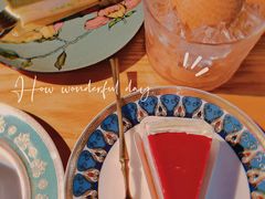 树莓千层蛋糕-The Flowers Coffee(南山店)