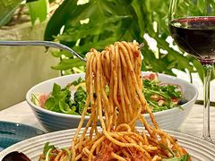 -théATRE茶聚场·餐厅(环球金融中心店)