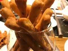 茴香小油条-巴奴毛肚火锅(广益哥伦布店)