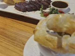 -LENBACH兰巴赫西餐啤酒坊(大连东港店)