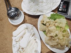 -濠轩阁特色生蚝火锅总店