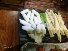 -味仙疯美蛙鱼头(清扬路总店)