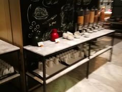 -顺德联塑万怡酒店·万荟轩自助餐厅