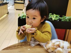 -御蝶坊生日蛋糕KNAC(创业店)