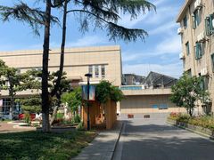 -上海海事大学东校区-上海港湾学校