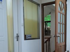 -上海市中医文献馆