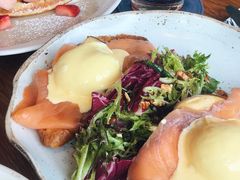 -ROAST coffee & eatery