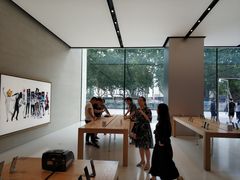 -Apple零售店(玄武湖店)