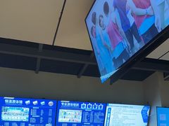 -奥冠体育华师附中恒温游泳馆