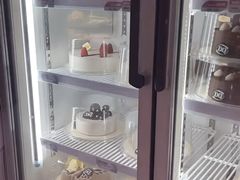 -DQ·蛋糕·冰淇淋(虹口龙之梦店)