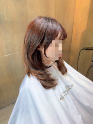 -韩国李知恩形象设计