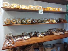 -雀食面包店(钟楼店)