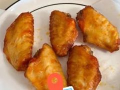 丝滑巧克力风味冰淇淋圣代-肯德基(渔阳店)