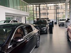 -上海星瀚奔驰4S店(红柳路店)