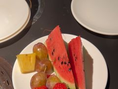 -钱小奴海鲜自助黑金店(杭州滨江龙湖店)