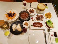 -贝勒爷·酥不腻烤鸭