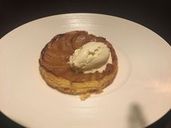 -恰餐厅及酒吧 CHAR Bar & Grill (北京丽都皇冠假日店)