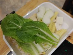 -谭公鱼头·鲜鱼火锅·小龙虾·江湖菜(秀沿路店)