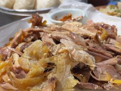 -头上红煨盐鸡·非遗院子餐厅
