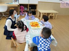-Nice mama奈思妈妈婴幼儿托育中心(五缘湾中心店)