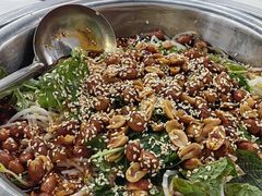 -周良天山牛杂城(天山路总店)