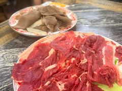-乳仔牛牦牛汤锅 烤羊排(松潘古城店)