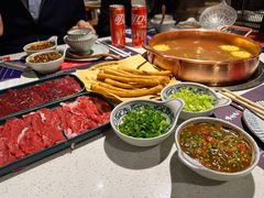 -牛村来人潮汕牛肉火锅(西单店)