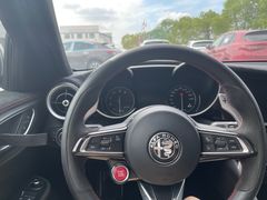 -上海保利玛莎拉蒂和阿尔法罗密欧(华翔路店)