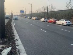 -万达广场(临港店)